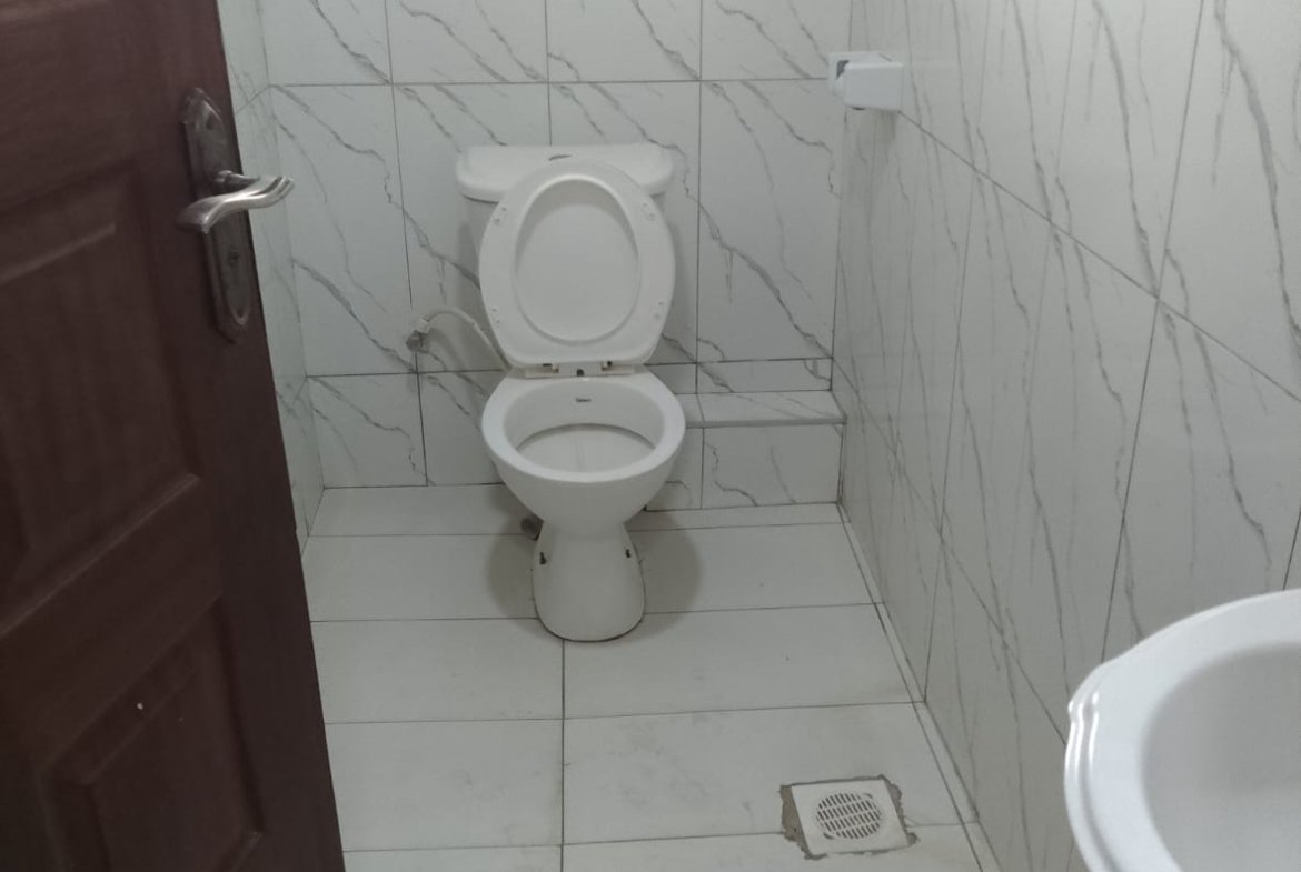 1-Bedroom Apartment near Haven Hospital, Tassia Kwandege