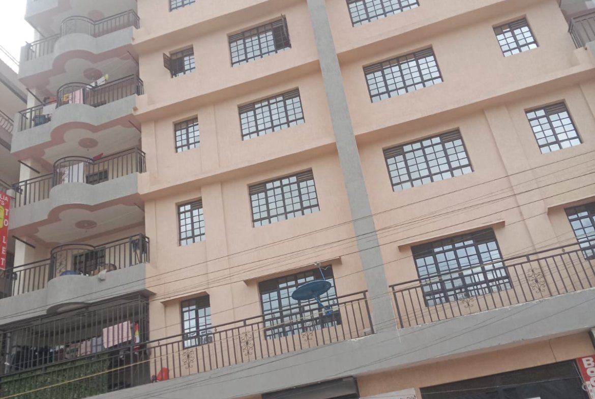 1-Bedroom Apartment with Balcony Opposite Tassia Police Station
