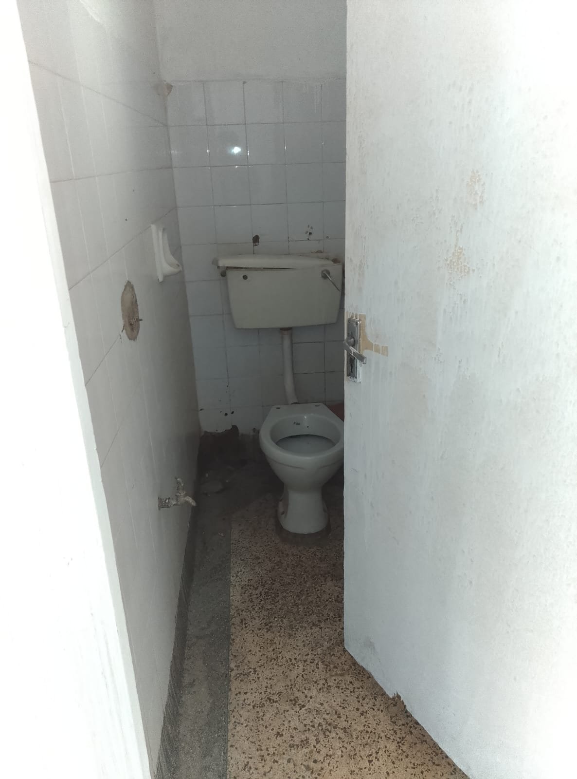 WhatsApp Image 2026-06-29 at 18.14.21 Vacant 1-Bedroom Apartment for Rent, Next to Shell Service Station – Ongata Rongai