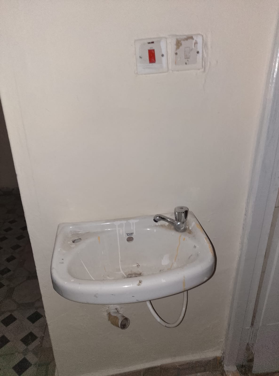 Vacant 1-Bedroom Apartment to Let at Grace Apartments Nairobi