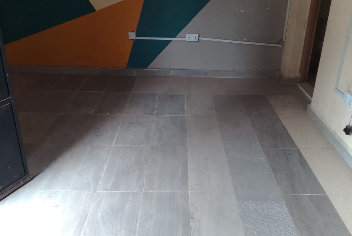 Shop Space to Let at Bansora Court, Donholm