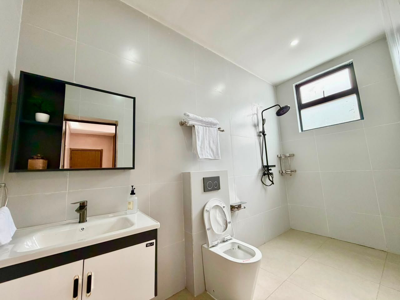 skyward 8 Skyline Wood Avenue Residence FOR SALE, Westlands